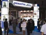 Вход в павильон Komatsu